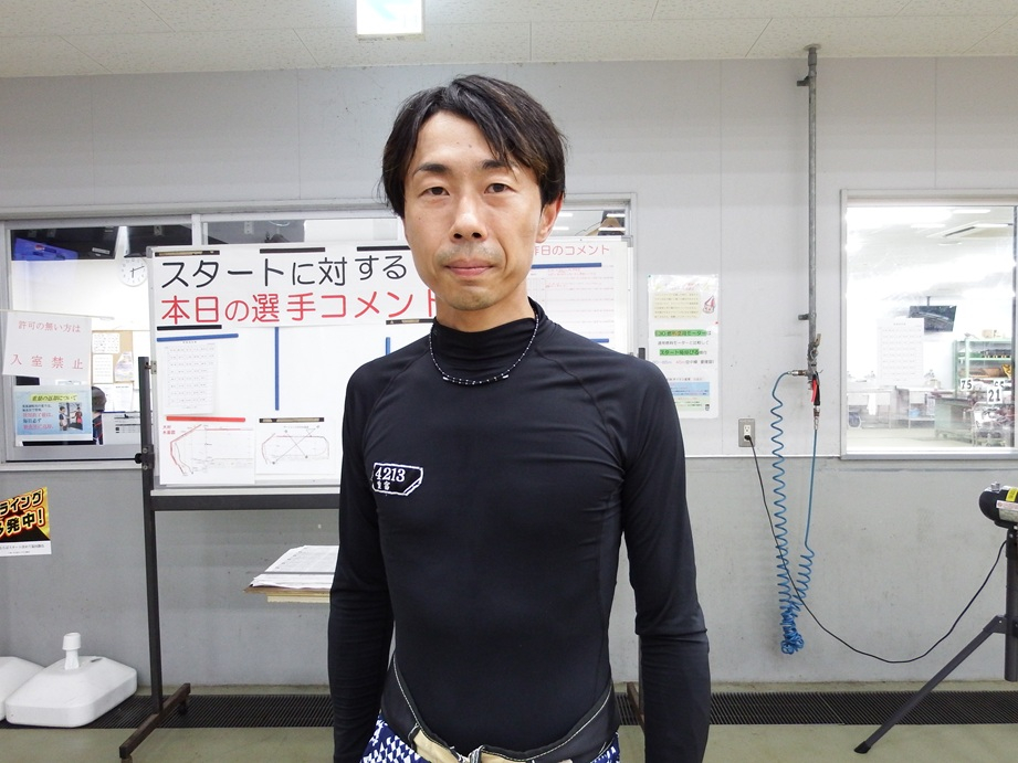 重富伸也が調整の幅を広げて魅せるレースを